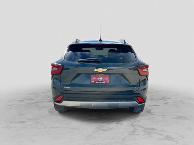 2025 Chevrolet Trax FWD LT