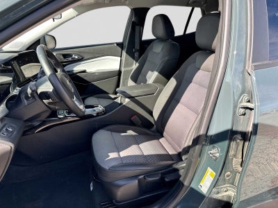 2025 Chevrolet Trax FWD LT