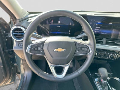2025 Chevrolet Trax FWD LT