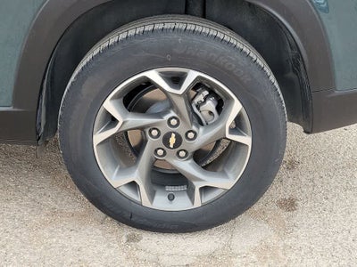 2025 Chevrolet Trax FWD LT
