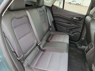 2025 Chevrolet Trax FWD LT