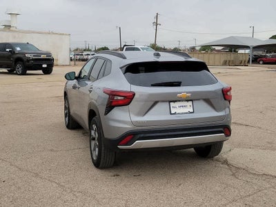 2025 Chevrolet Trax FWD LT