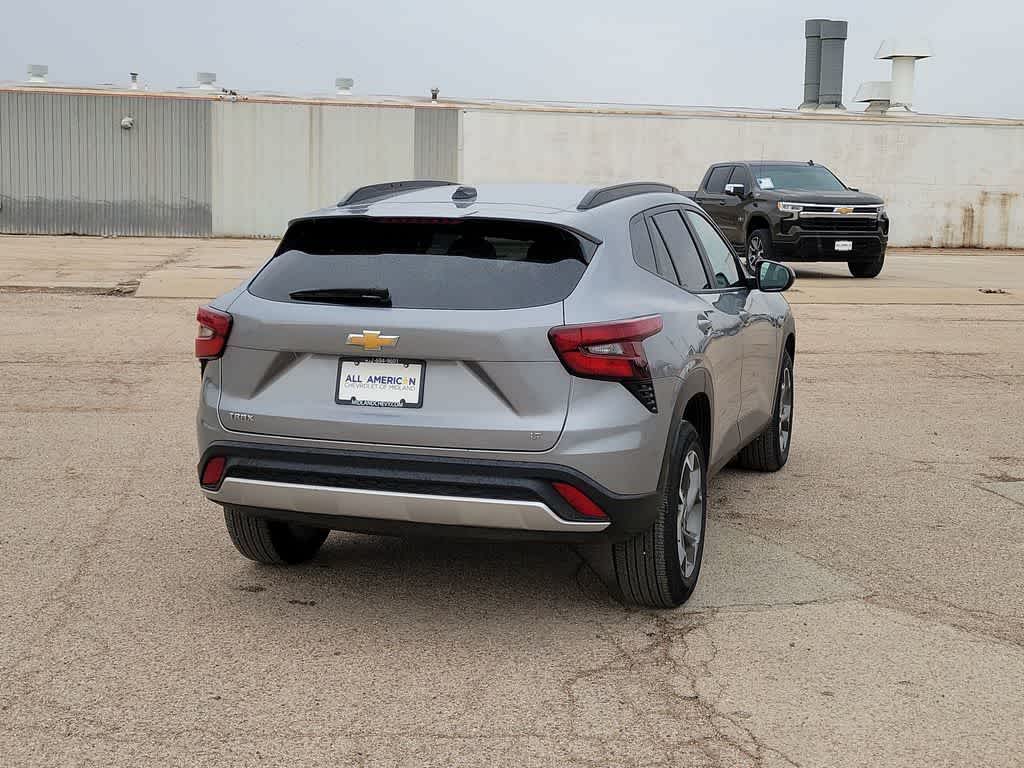 2025 Chevrolet Trax FWD LT