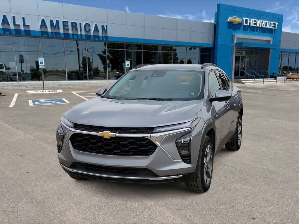 2025 Chevrolet Trax FWD LT