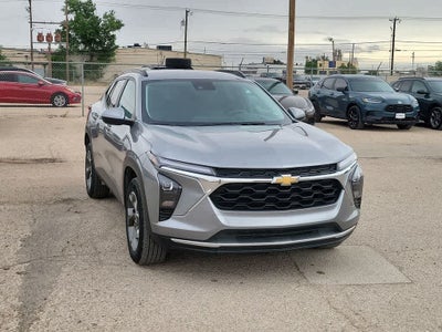 2025 Chevrolet Trax FWD LT