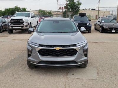 2025 Chevrolet Trax FWD LT