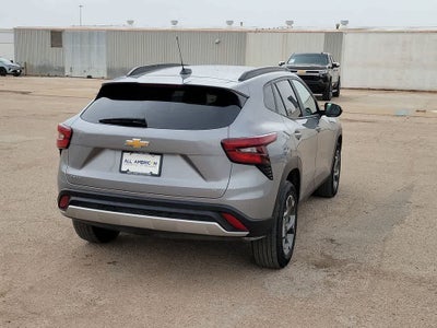 2025 Chevrolet Trax FWD LT