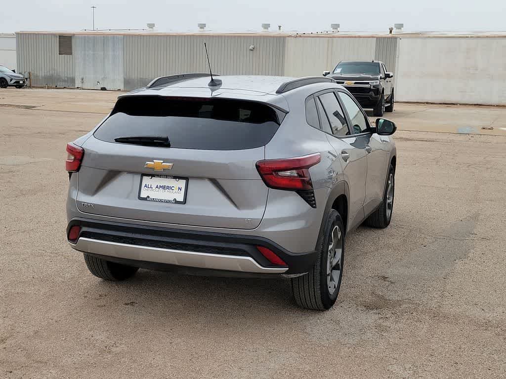 2025 Chevrolet Trax FWD LT