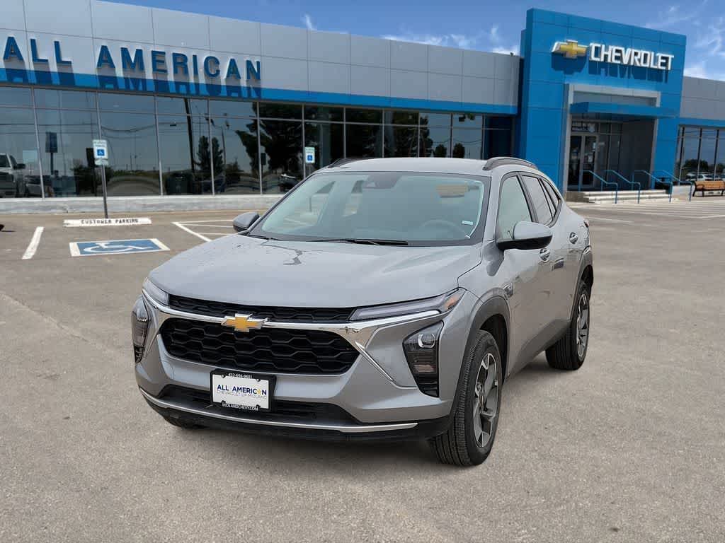 2025 Chevrolet Trax FWD LT