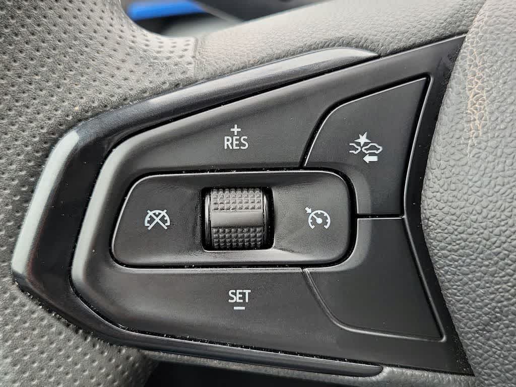 2025 Chevrolet Trax FWD LT