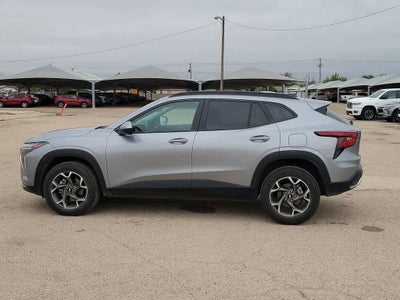 2025 Chevrolet Trax FWD LT