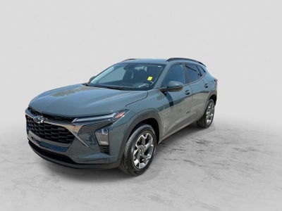 2025 Chevrolet Trax FWD LT