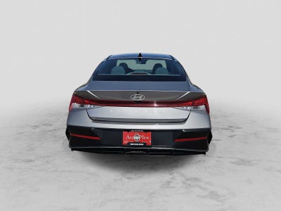 2025 Hyundai Elantra SEL Convenience