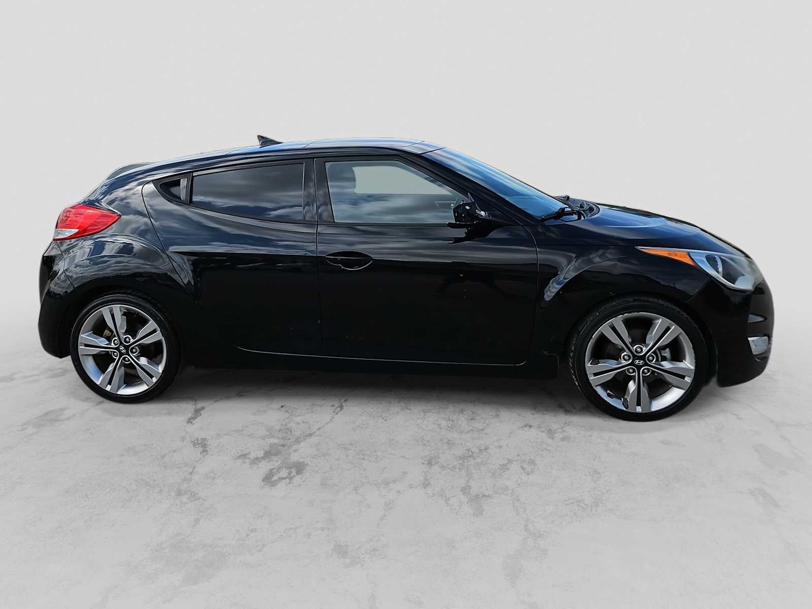 2017 Hyundai Veloster Value Edition