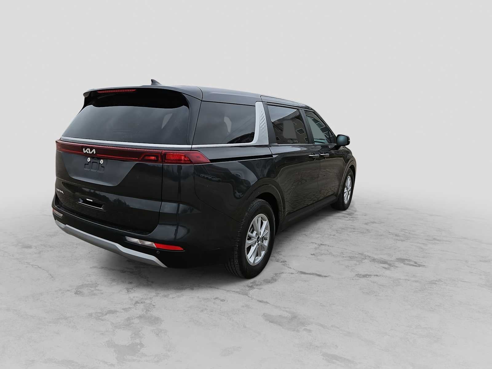 2024 Kia Carnival LX Seat Package