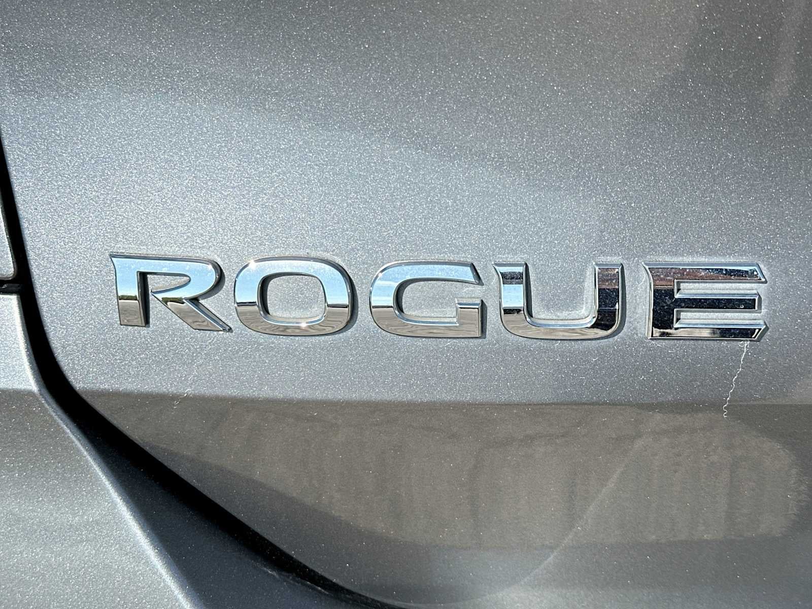 2020 Nissan Rogue SV FWD