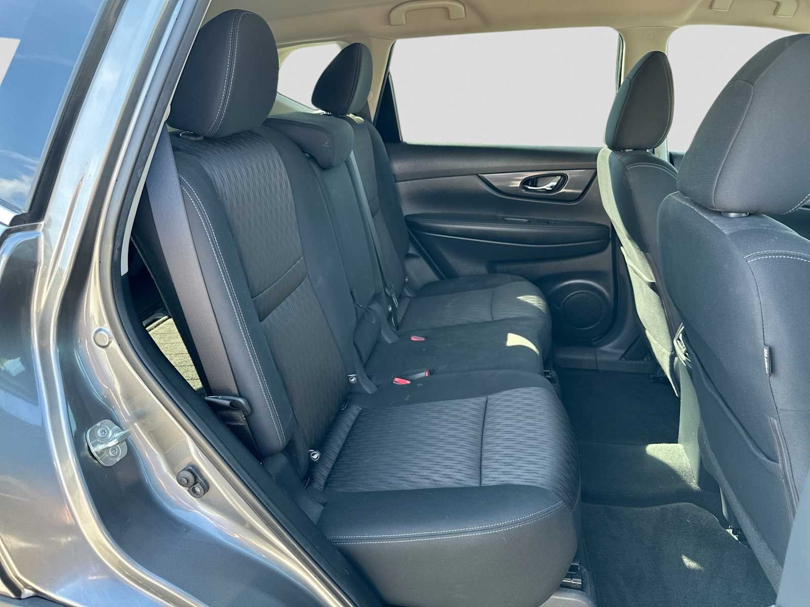 2020 Nissan Rogue SV FWD