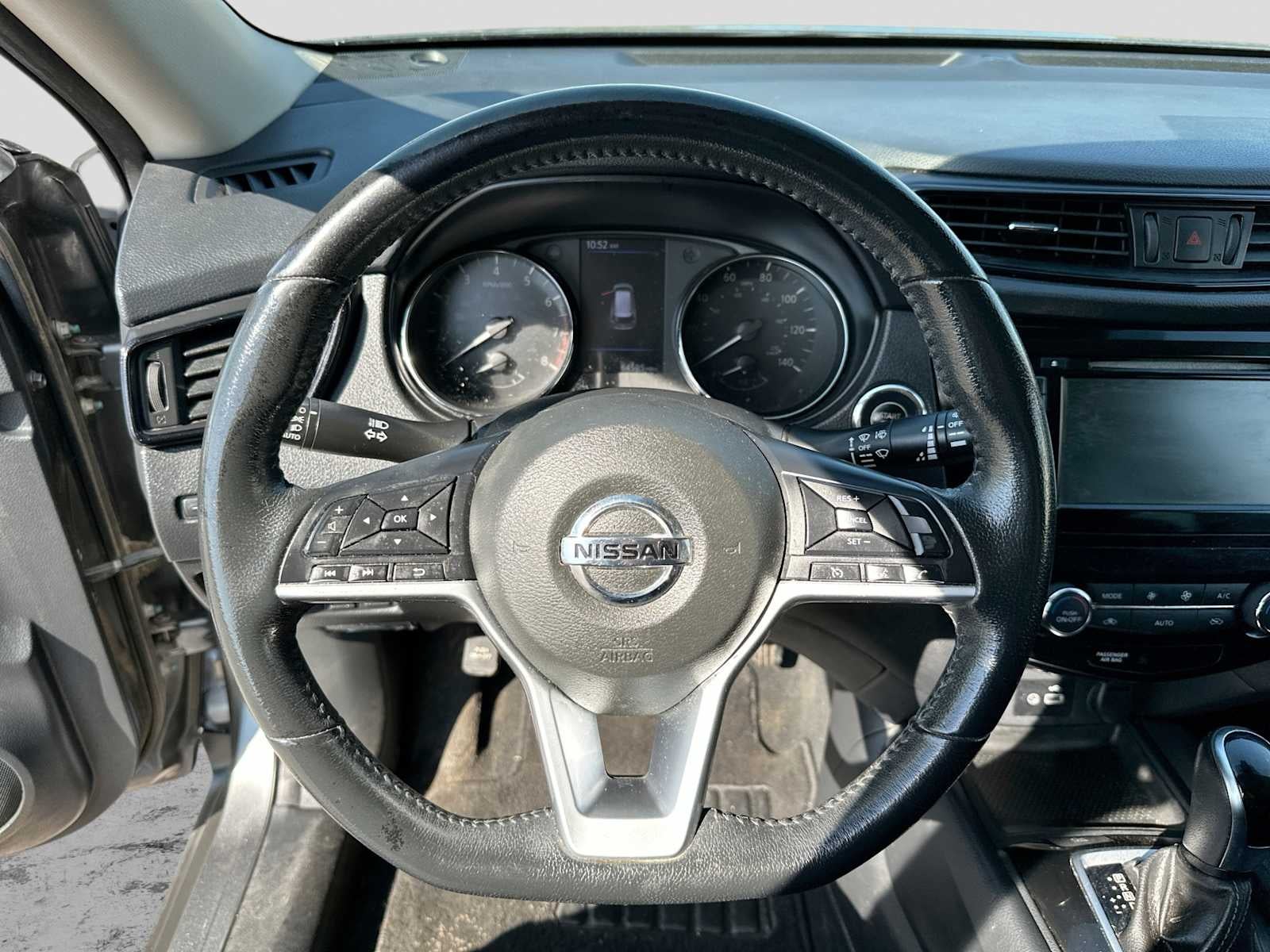2020 Nissan Rogue SV FWD