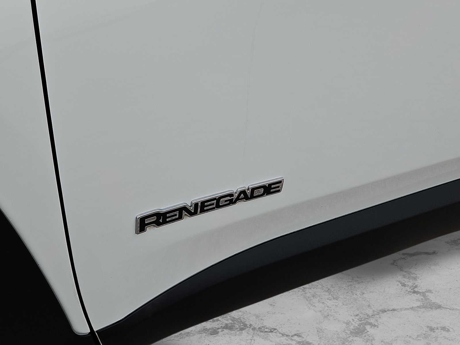 2019 Jeep Renegade Latitude FWD