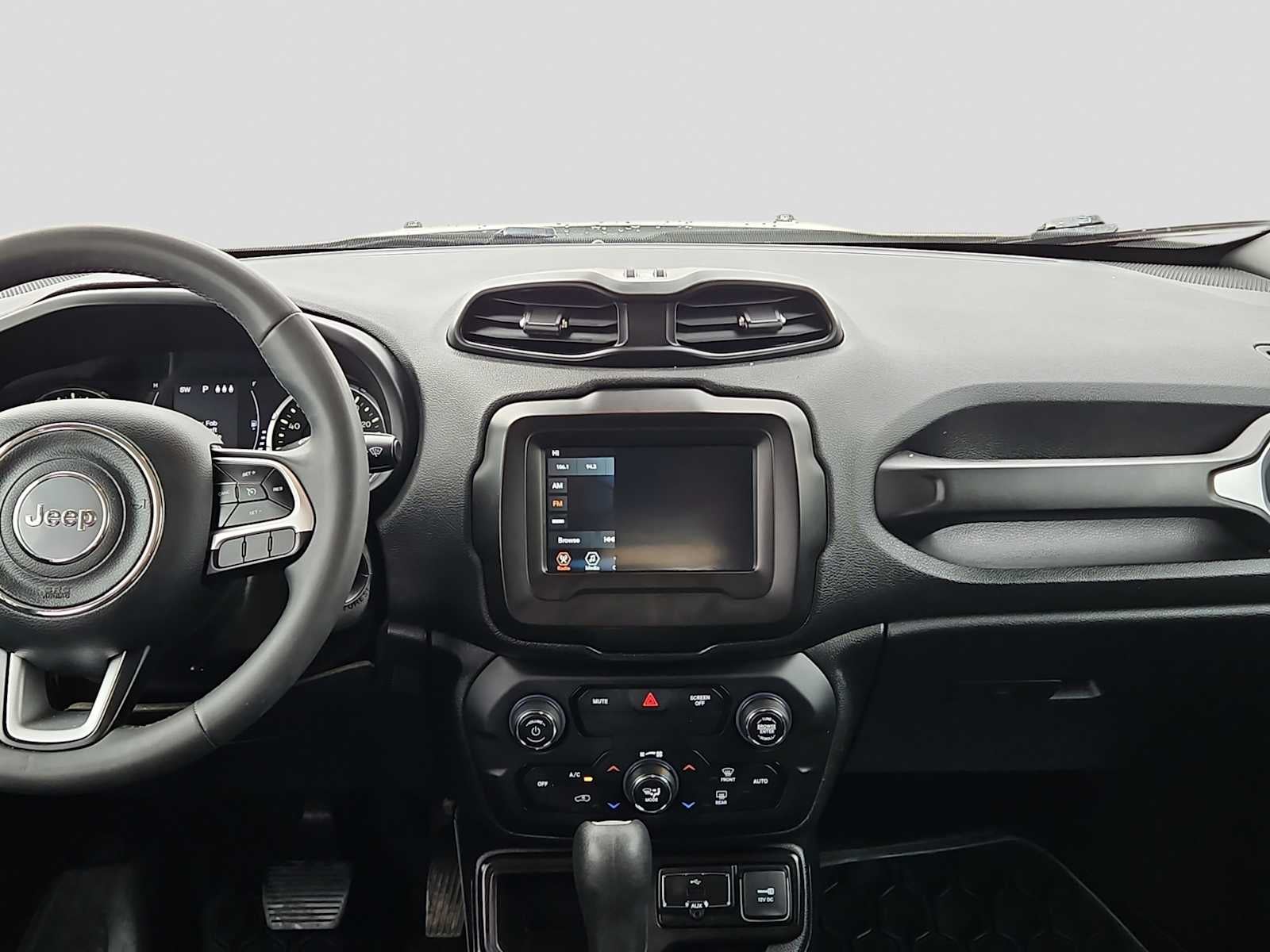 2019 Jeep Renegade Latitude FWD